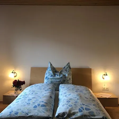 아파트 Ferienwohnung Rote Wand *