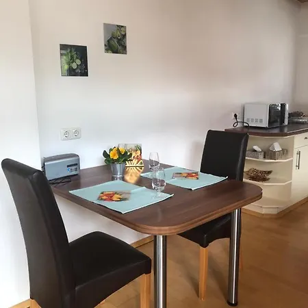 Ferienwohnung Rote Wand 아파트 콜사스